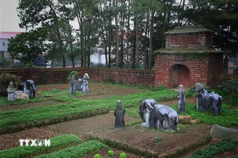 Di tích lịch sử-văn hóa quốc gia Lăng đá Bầu, Bắc Giang. (Ảnh: Danh Lam/TTXVN)