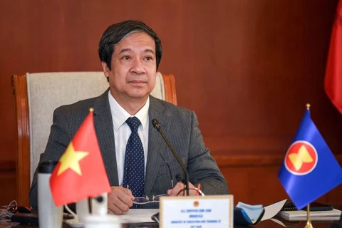 Bộ trưởng Nguyễn Kim Sơn phát biểu tại Hội nghị Bàn tròn Bộ trưởng Giáo dục Trung Quốc-ASEAN. (Nguồn: baotintuc.vn)
