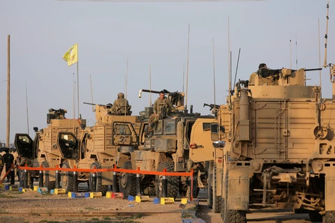 Đoàn xe tải quân sự Mỹ tại mỏ dầu al-Omar ở Deir Al Zor, Syria, ngày 23 tháng 3 năm 2019. (Nguồn: Tân hoa xã)