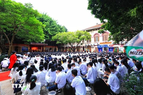 Trường THPT Trần Phú, quận Hoàn Kiếm trong ngày khai giảng năm học mới. (Ảnh minh họa: Tuấn Anh/TTXVN)
