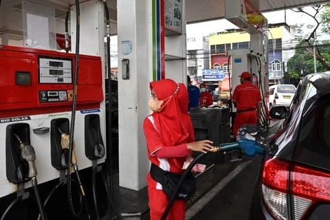 Một trạm xăng dầu ở Tangerang, Indonesia. (Ảnh: AFP) 