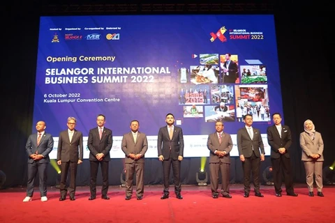Đại diện các nước tham dự Hội nghị Thượng đỉnh Kinh doanh Quốc tế Selangor 2022. (Nguồn: themalaysianreserve.com)