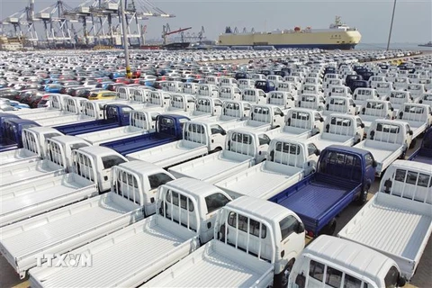Hàng hóa xuất khẩu chờ được vận chuyển tại cảng Yên Đài, tỉnh Sơn Đông, Trung Quốc, ngày 7/3/2022. (Ảnh: THX/TTXVN)