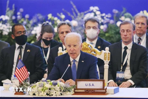 Tổng thống Mỹ Joe Biden phát biểu tại Hội nghị Cấp cao Hiệp hội Các quốc gia Đông Nam Á (ASEAN)-Mỹ lần thứ 10 ở Phnom Penh, Campuchia ngày 12/11/2022. (Ảnh: Kyodo/TTXVN)