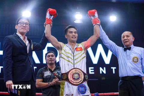 Võ sỹ Nguyễn Ngọc Hải giành đai vô địch WBA Nam Á. (Ảnh: Thanh Vũ/TTXVN)