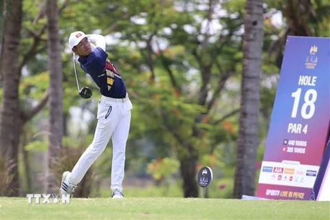 SEA Games 32: Golfer Việt Nam 15 tuổi xuất sắc giành huy chương Vàng