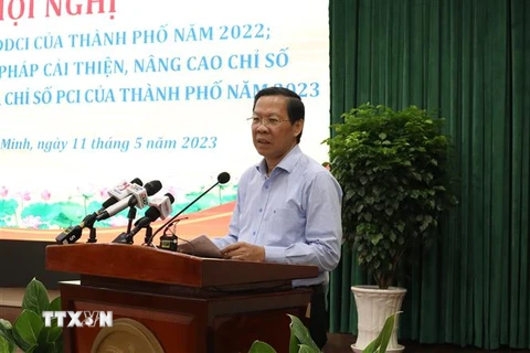 Ông Phan Văn Mãi, Chủ tịch UBND Thành phố Hồ Chí Minh phát biểu chỉ đạo tại hội nghị. (Ảnh: Xuân Anh/TTXVN)