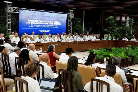 Quang cảnh vòng đàm phán hòa bình thứ ba giữa Chính phủ Colombia và nhóm vũ trang Quân đội Giải phóng Quốc gia (ELN) tại La Habana, Cuba, ngày 2/5/2023. (Ảnh: AFP/TTXVN)
