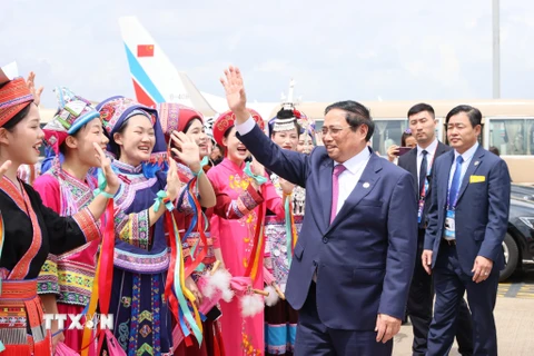 Thủ tướng kết thúc chuyến tham dự CAEXPO và CABIS tại Trung Quốc