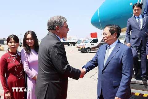 [Photo] Thủ tướng Phạm Minh Chính tới Brazil, bắt đầu thăm chính thức