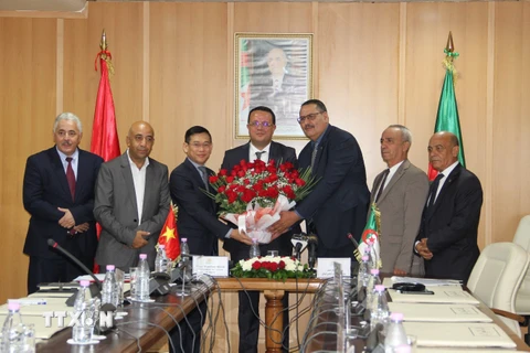 Quốc hội Algeria thành lập nhóm Nghị sỹ Hữu nghị Algeria-Việt Nam