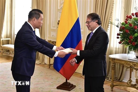 Colombia muốn đẩy mạnh quan hệ hợp tác nhiều mặt với Việt Nam 