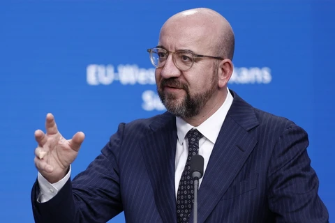 Chủ tịch Hội đồng châu Âu Charles Michel phát biểu tại cuộc họp báo ở Brussels, Bỉ ngày 13/12/2023. (Ảnh: AFP/TTXVN)