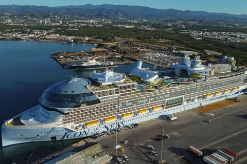 Siêu tàu du lịch "Icon of the Seas". (Ảnh: AP)