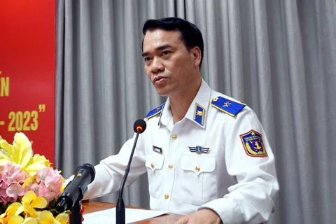 Thiếu tướng Vũ Trung Kiên, Phó Tư lệnh Cảnh sát Biển Việt Nam phát biểu. (Ảnh: Trịnh Bang Nhiệm/TTXVN)