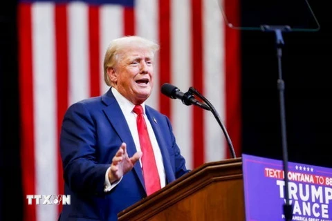 Ứng cử viên đảng Cộng hòa, cựu Tổng thống Mỹ Donald Trump phát biểu tại chiến dịch vận động tranh cử ở Bozeman, Montana, Mỹ, ngày 9/8/2024. (Ảnh: Getty Images/TTXVN)