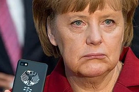 "Tổng thống Obama nên xin lỗi Thủ tướng Merkel"