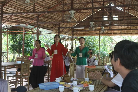 Saigontourist mở tour “Tây ăn Tết Ta” cho khách ngoại