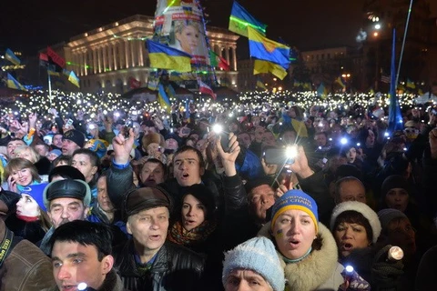 Thủ lĩnh đối lập Ukraine cảnh báo nguy cơ nội chiến