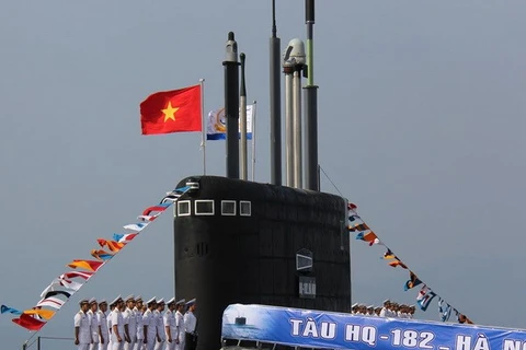 Lễ thượng cờ hai tàu ngầm đầu tiên tổ chức ở Cam Ranh