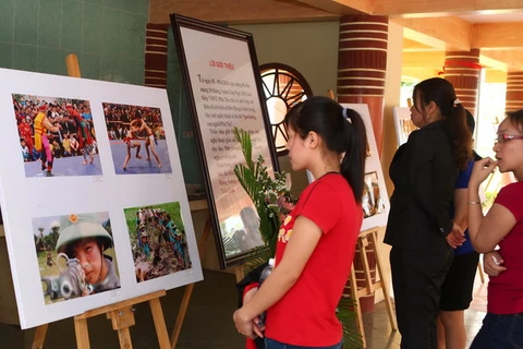 Nhiều hoạt động sôi nổi tại Lễ hội Đền Hùng 2014