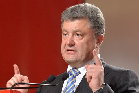 Tổng thống Ukraine sẵn sàng đối thoại với người biểu tình 