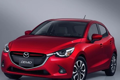 Chính thức lộ diện mẫu Mazda 2 đời 2015 mới của Mazda