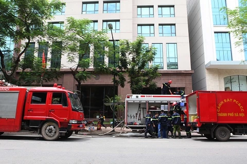 Kịp thời dập tắt đám cháy tầng hầm tòa nhà Ngân hàng Nhà nước