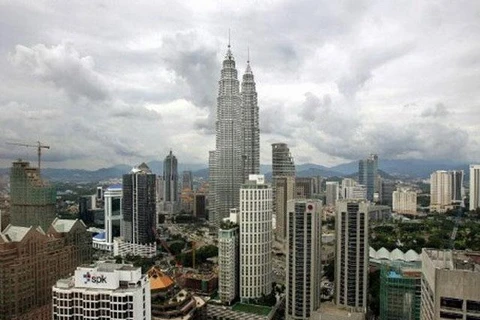 Nền kinh tế Malaysia tăng trưởng 6,4% trong quý Hai