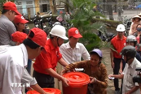 Việt Nam-Lào tăng cường phối hợp hoạt động nhân đạo