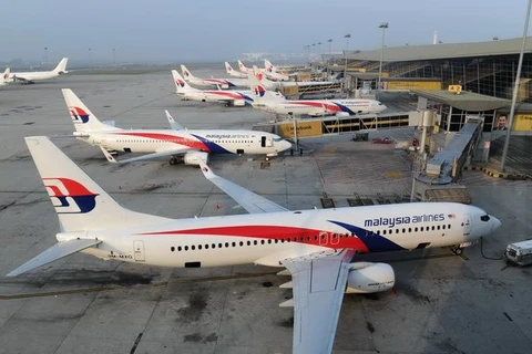 Hãng Qantas thua lỗ kỷ lục, Malaysia Airlines bắt đầu cải tổ