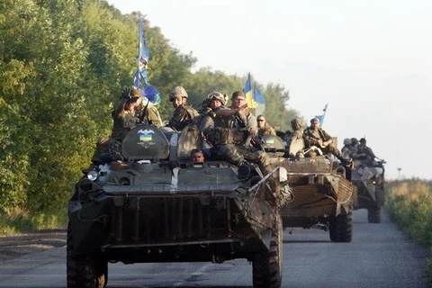 Lãnh đạo quân sự Nga và Ukraine tham vấn về miền Đông 