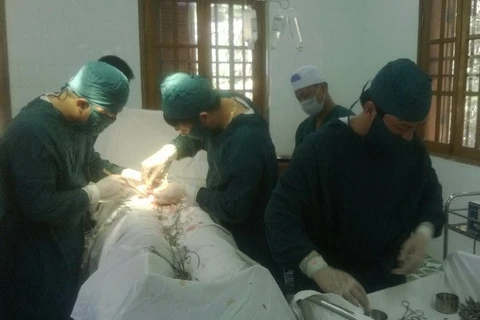 Bệnh viện Bạch Long Vỹ cấp cứu thành công bệnh nhân đa vết thương