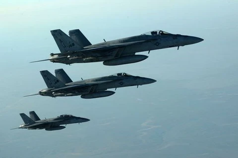 Không quân Pháp phá hủy nhiều cơ sở chứa vũ khí của IS ở Iraq 