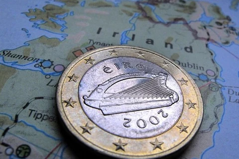 Ireland huy động 3,75 tỷ euro từ thị trường để trả nợ IMF 
