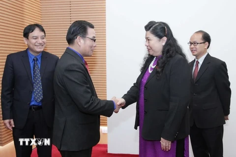Phó Chủ tịch Quốc hội tiếp đại biểu thanh niên Lào và Campuchia