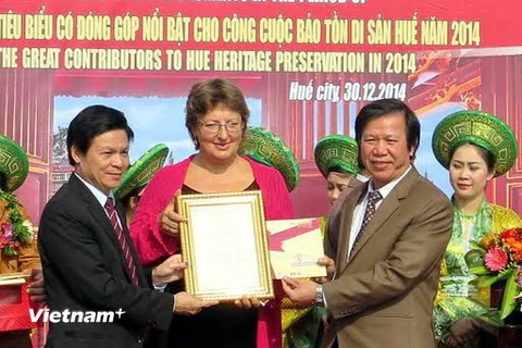 Thừa Thiên-Huế đón vị khách quốc tế thứ 12 triệu tham quan Huế