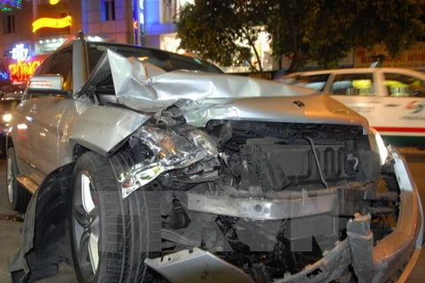 Quảng Trị: Ôtô tông xe máy, 4 người trong một gia đình tử vong