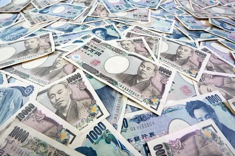 Đồng yen bật tăng so với đồng USD nhờ đà lao dốc của giá dầu