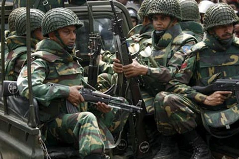 Quân đội Bangladesh bác âm mưu đảo chính chấm dứt khủng khoảng