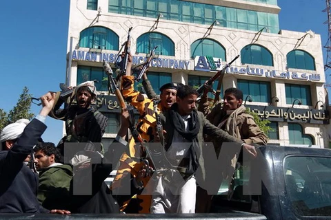 Yemen: Phiến quân Houthi chiếm doanh trại quân đội tại Sanaa