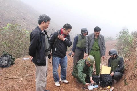 Sơn La phá vụ vận chuyển 40 bánh heroin từ Lào vào Việt Nam