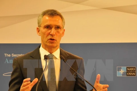 Lãnh đạo NATO cảnh báo EU không thành lập quân đội riêng