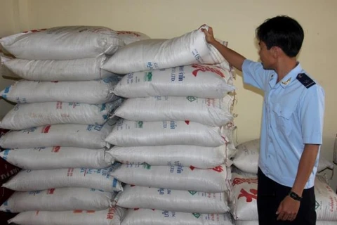 Tây Ninh tịch thu 8.000kg đường cát nhập lậu từ Campuchia