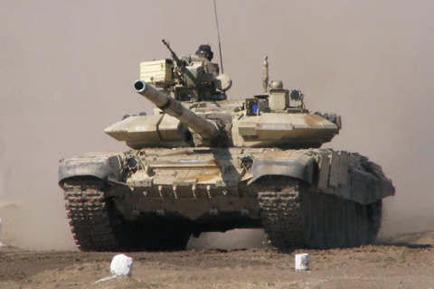 Xe tăng T-90. (Nguồn: Defence.pk) 
