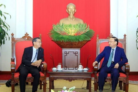 Trưởng ban Tổ chức Trung ương Tô Huy Rứa tiếp Đại sứ Nhật Bản tại Việt Nam Fukada Hiroshi. (Ảnh: An Đăng/TTXVN)