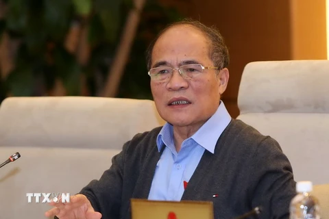 Chủ tịch Quốc hội Nguyễn Sinh Hùng phát biểu ý kiến. (Ảnh: Phương Hoa/TTXVN) 