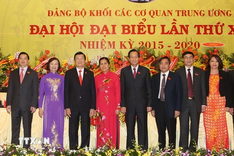 Chủ tịch nước Trương Tấn Sang với các đại biểu dự Đại hội. (Ảnh: Nguyễn Khang/TTXVN) 