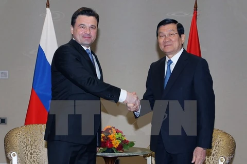 Chủ tịch nước Trương Tấn Sang tiếp Thống đốc Moskva Andrei Vorobyov tháng 5/2015. (Ảnh: Nguyễn Khang/TTXVN)
