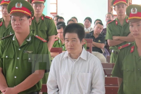 Trùm ma túy Tàng Keangnam tại phiên tòa hồi tháng 8/2015. (Ảnh: Thái Hùng/TTXVN)